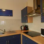 A Bormes-les-mimosas, Terrasse Vue Mer, Parking, 4 Couchages - Fr-1-251-891 *